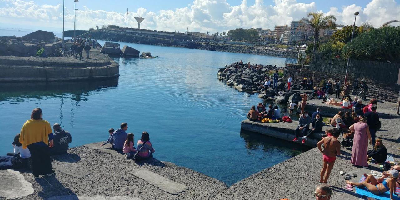 "La Casina Del Forno Con Piscina Fra Catania E Siracusa " Carlentini Exteriör bild