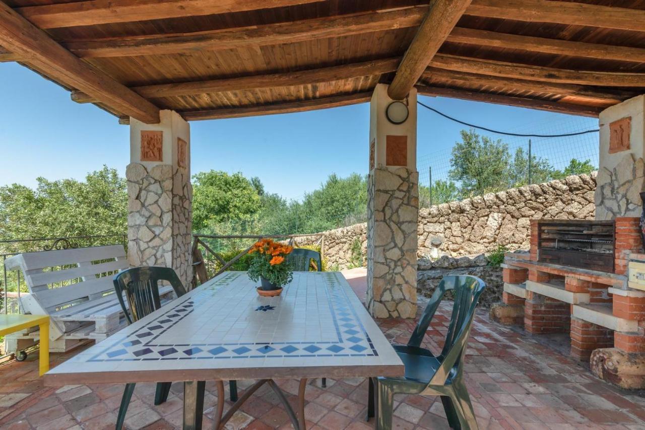"La Casina Del Forno Con Piscina Fra Catania E Siracusa " Carlentini Exteriör bild